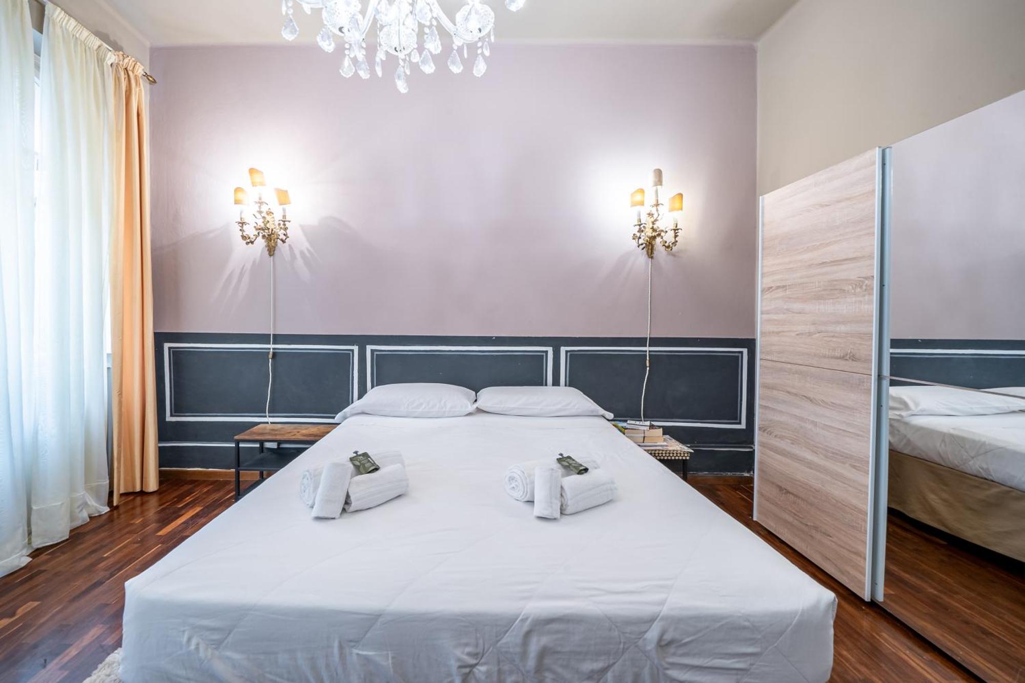 Hoomee Piazza Erbe Apartment Verona Bagian luar foto