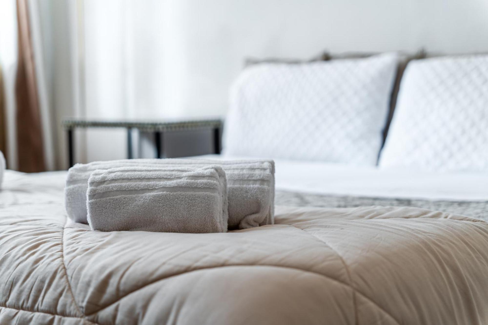 Hoomee Piazza Erbe Apartment Verona Bagian luar foto